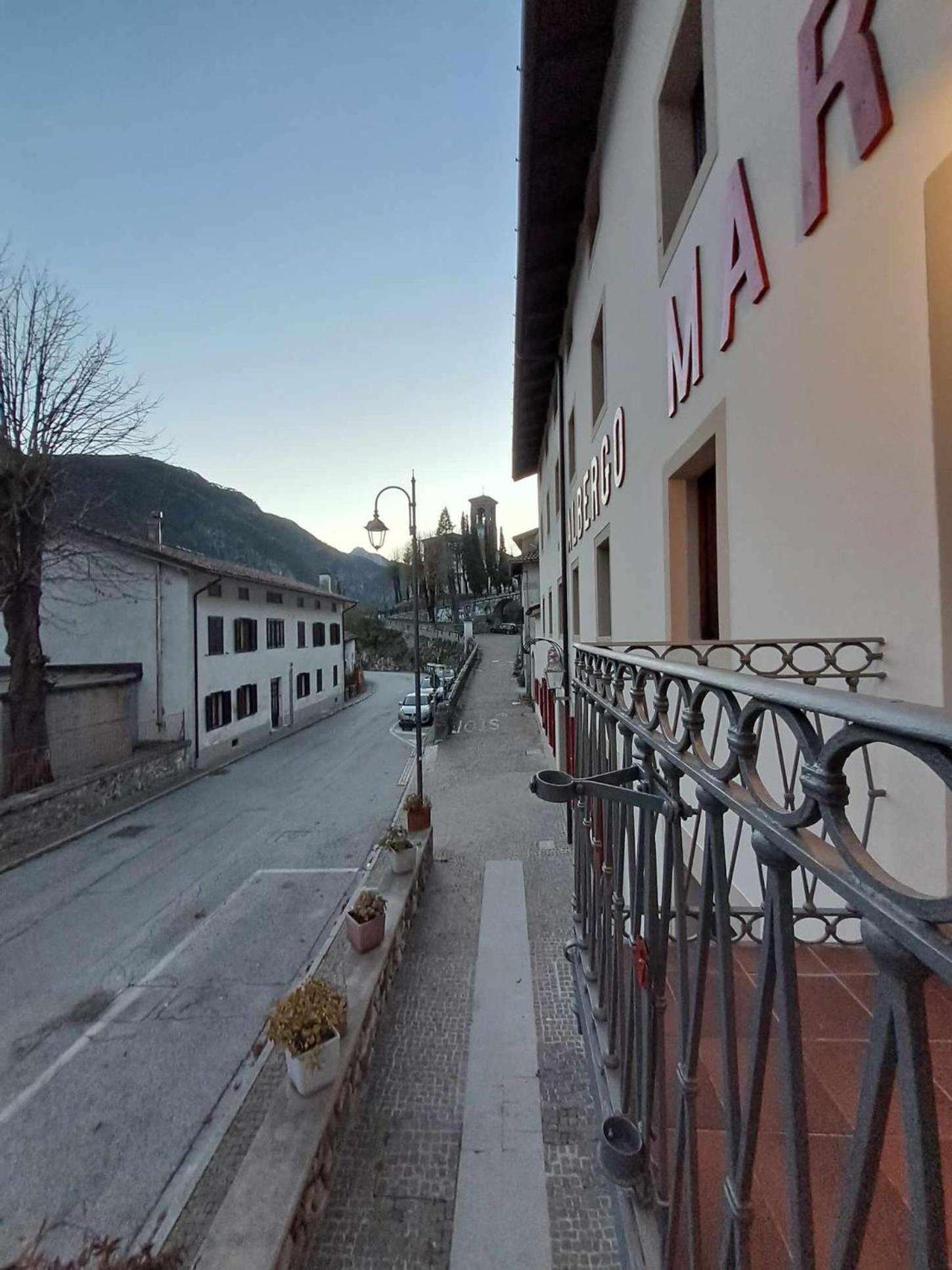 Albergo Martina Chiusaforte Esterno foto